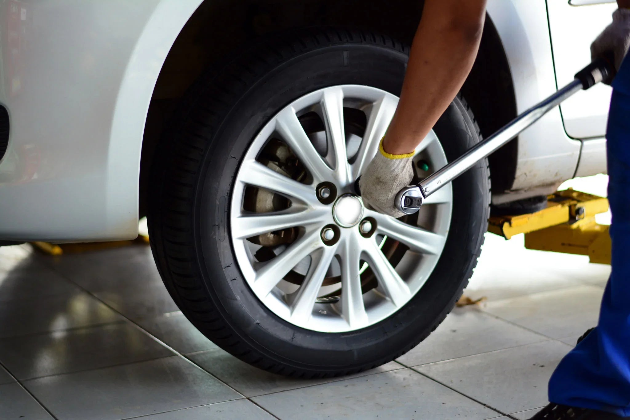 How to Torque Wheel Bolts Correctly | Stanced UK® Spacer Knowledge Hub
